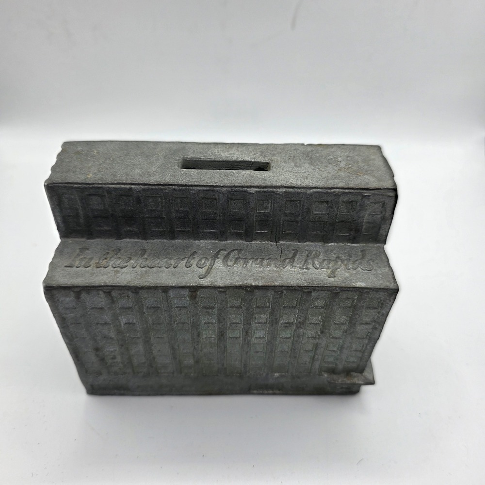 Wurzburg Grand Rapids MI S&H Green Stamps Building Coin Bank Advertising